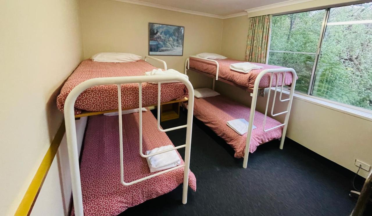 לונסטון Parklane Motel מראה חיצוני תמונה