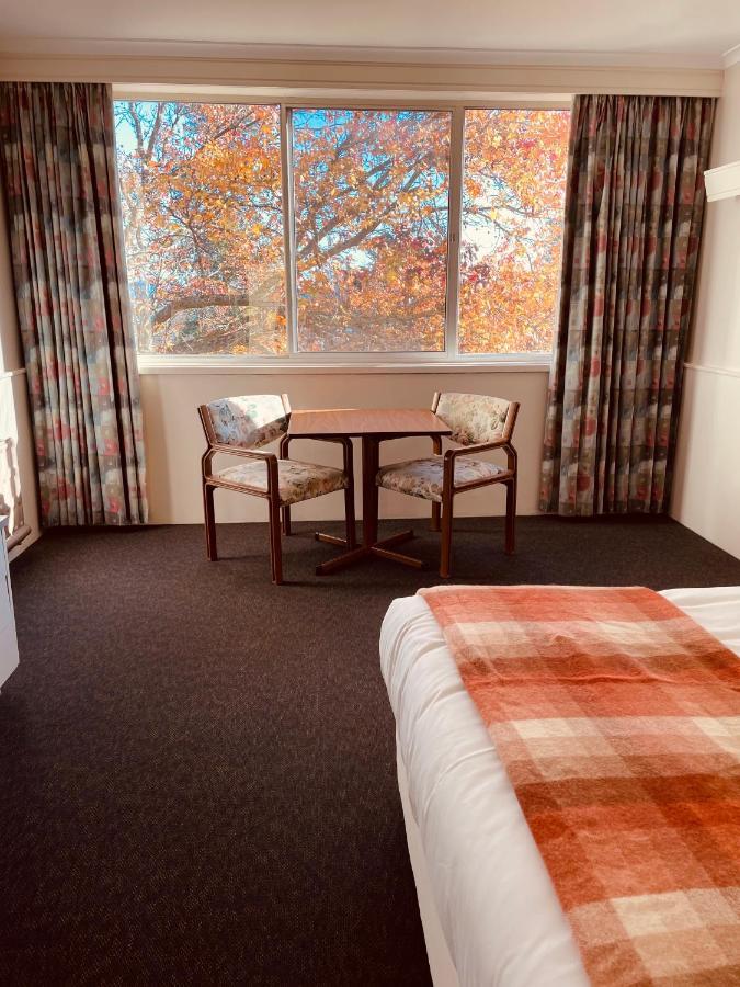 לונסטון Parklane Motel מראה חיצוני תמונה