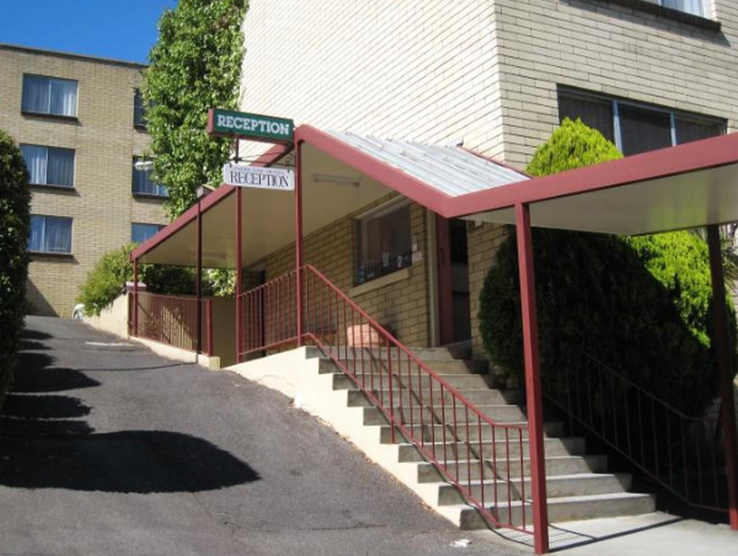 לונסטון Parklane Motel מראה חיצוני תמונה